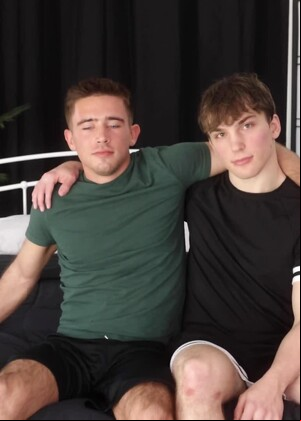 Collegiate Wrestler and Brand New Hunk Asher Rose wants some Anal from Grant Reed!